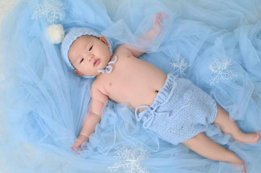 贵港孕妇肚子上长红点